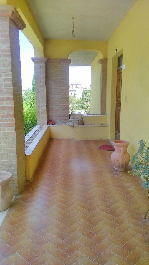 Il Girasole Apartment Castel Ritaldi Ngoại thất bức ảnh