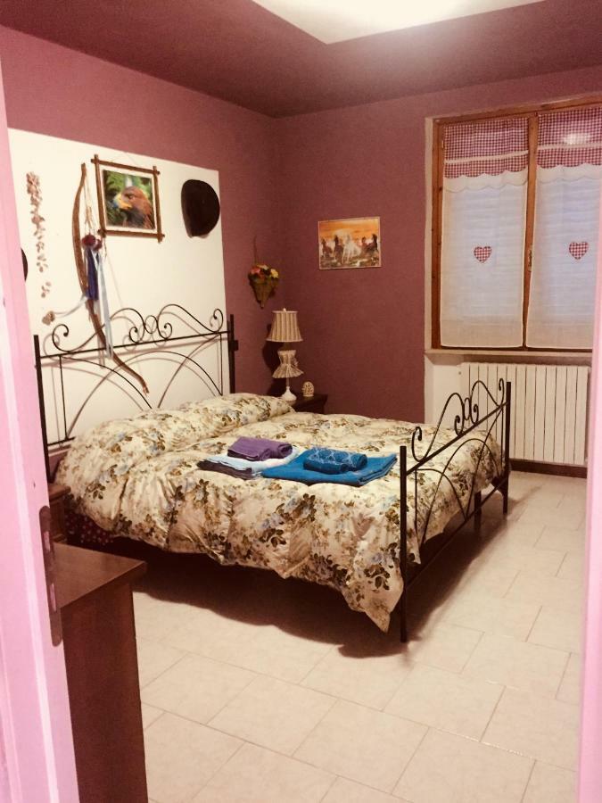 Il Girasole Apartment Castel Ritaldi Ngoại thất bức ảnh