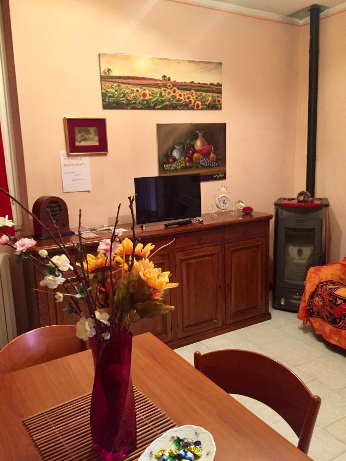 Il Girasole Apartment Castel Ritaldi Ngoại thất bức ảnh